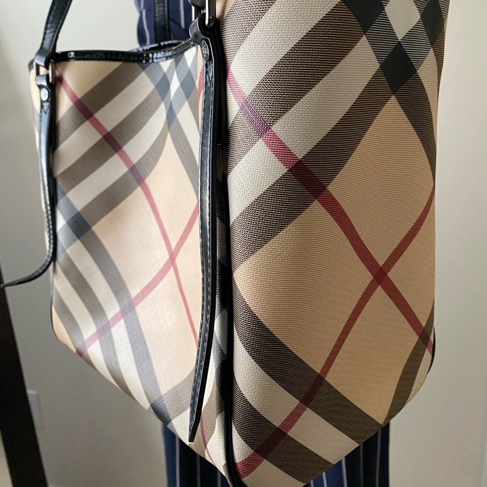 Burberry Tote